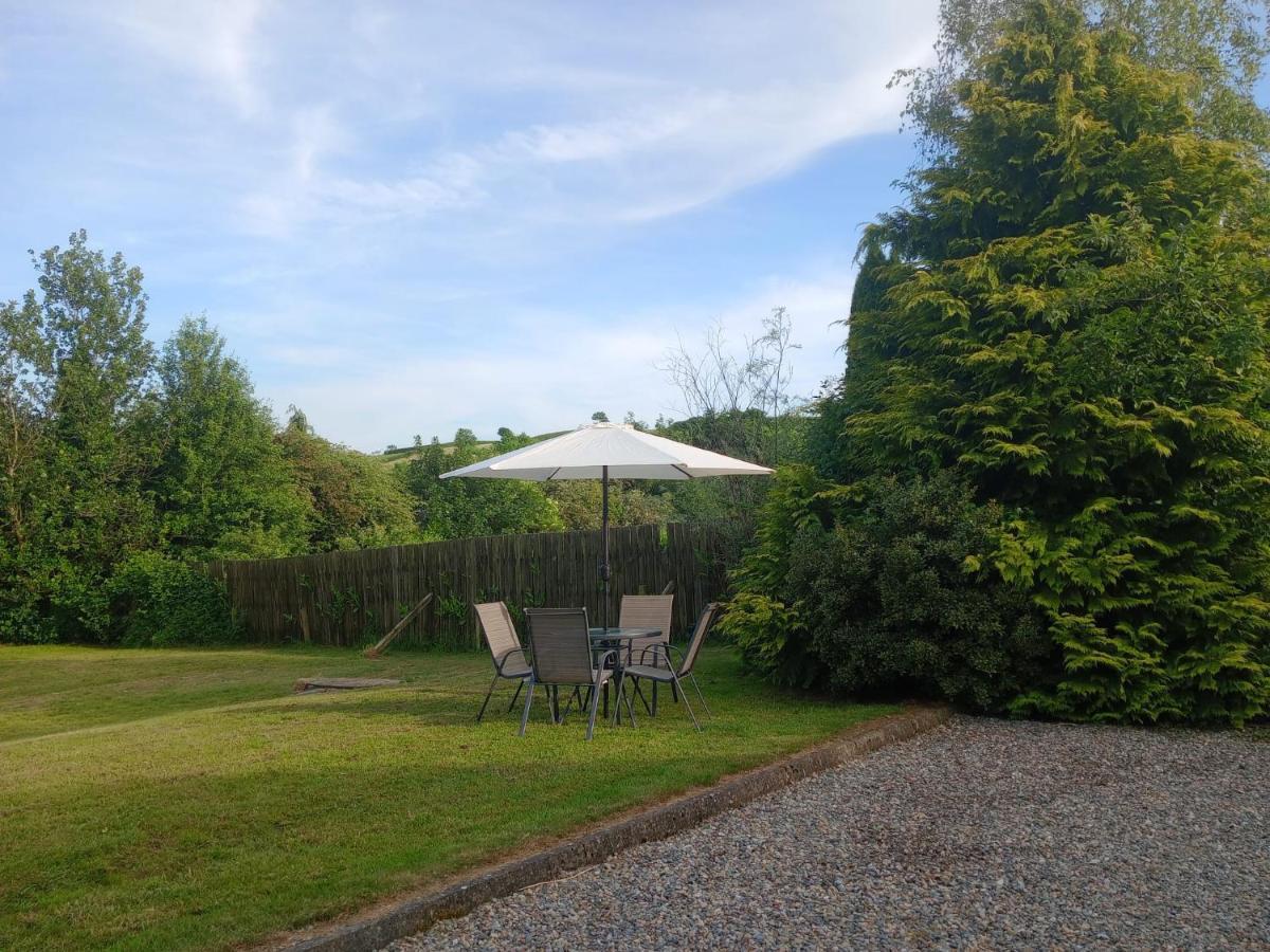 Tullynacrunat Lodge Castleblayney Buitenkant foto