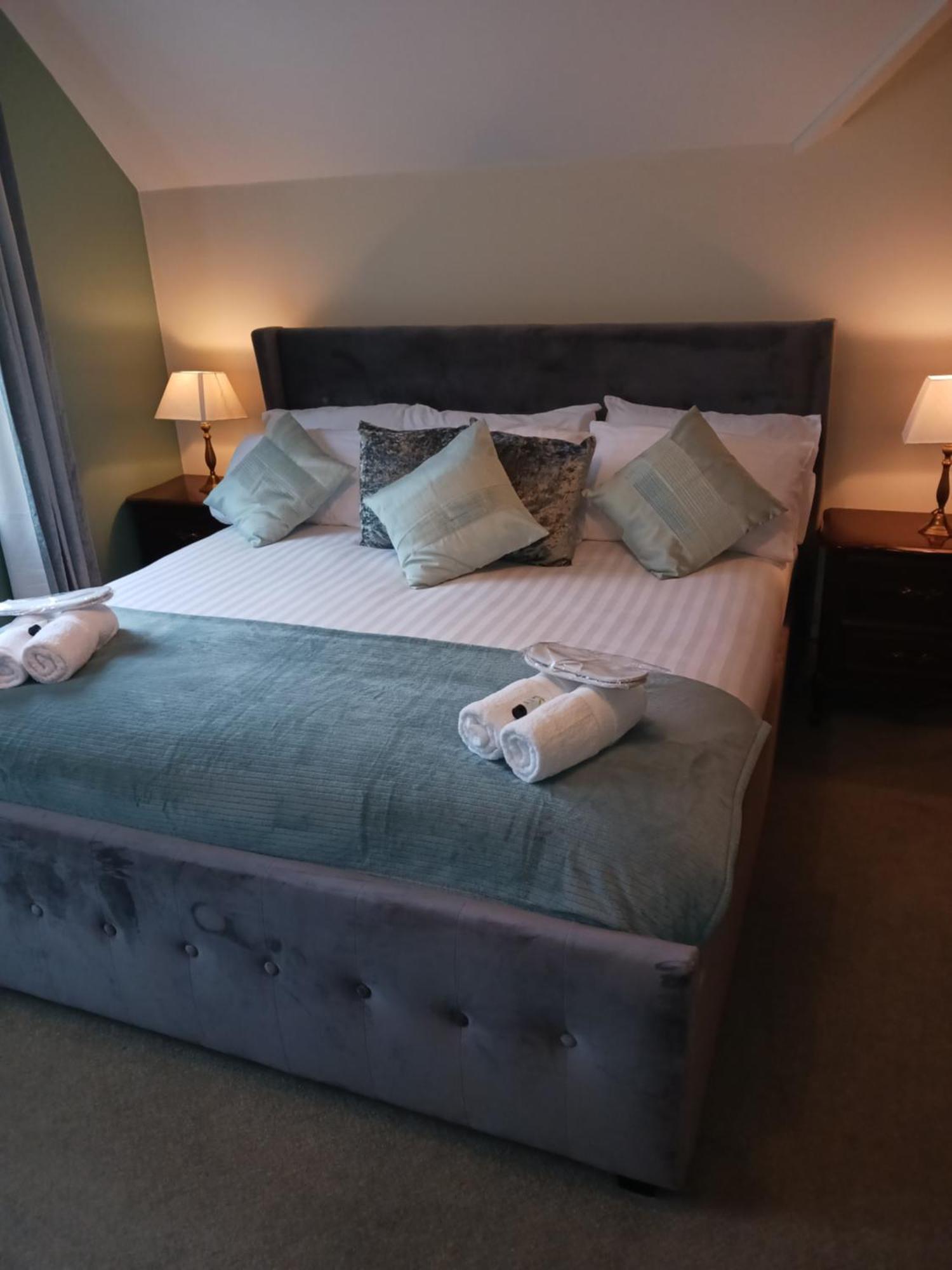 Tullynacrunat Lodge Castleblayney Buitenkant foto